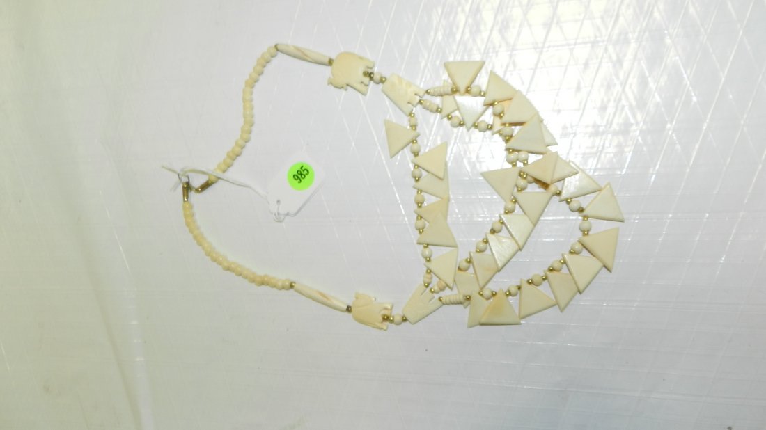 carved Ivory? / bone Native American necklace: carved Ivory? / bone Native American necklace