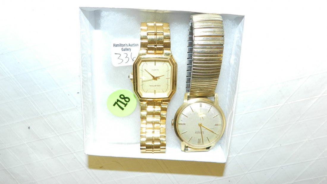 2 piece vintage men's wrist watches: 2 piece vintage men's wrist watches