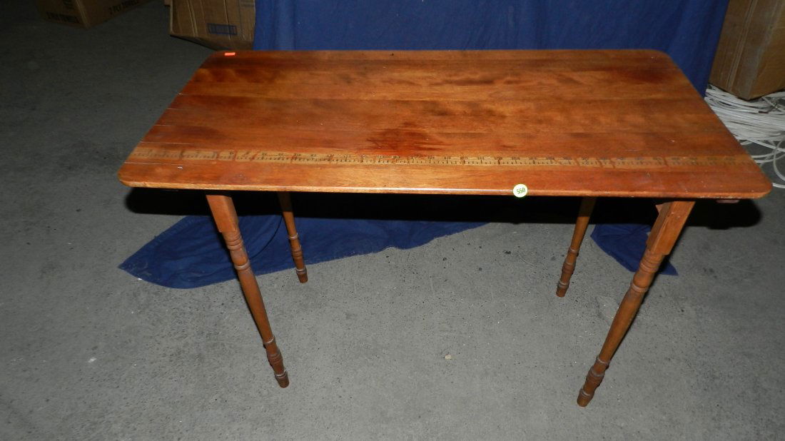 550 nice vintage folding sewing table SSR