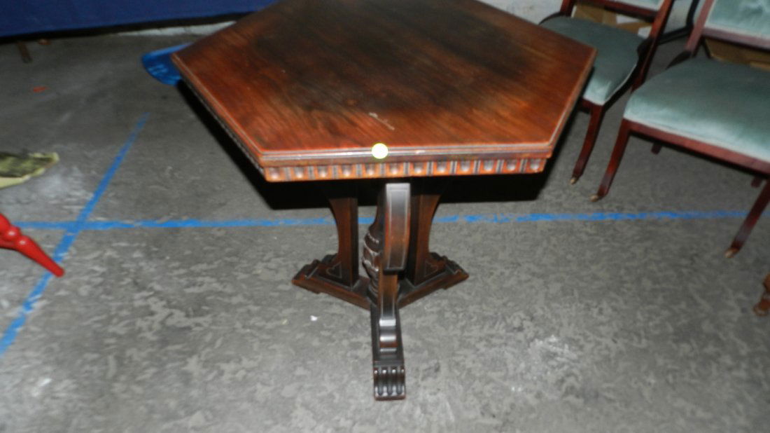 fancy turned support parlor table by Kittinger Co,: 419: fancy turned support parlor table by Kittinger Co,