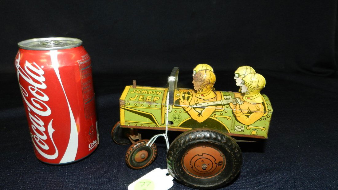 vintage toy wind up Jumpin jeep works: vintage toy wind up Jumpin jeep works