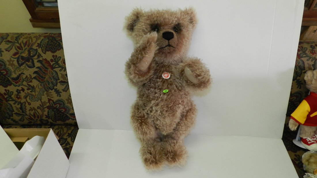 Large original German Steiff teddy bear with tag & butt: Large original German Steiff teddy bear with tag & button in ear, "Classic teddy bear" tag #036507 COND. Like new / Mint