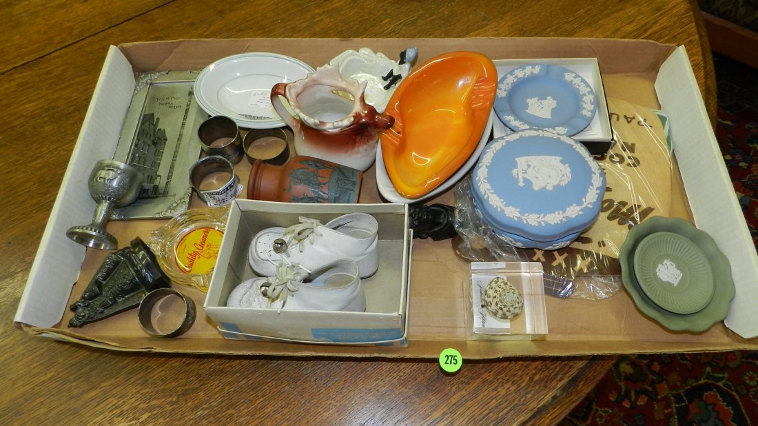 box of estate collectibles: box of estate collectibles