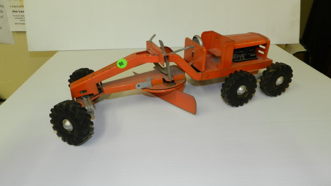 Vintage Power Road Grader, by Wyandotte Toys 5 1/2 x 18: Vintage Power Road Grader, by Wyandotte Toys 5 1/2 x 18