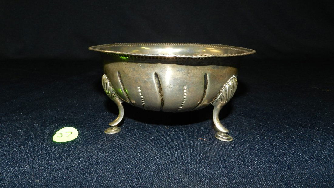 amazing Antique Irish sterling silver three legged: amazing Antique Irish sterling silver three legged bowl, Dublin "1790" by silversmith Thomas Jones, beaded design. 2 1/2 x 5 1/4, approx. 192 Grams