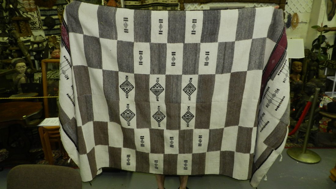 18031) Handmade African textile. 103 x 52": 18031) Handmade African textile. 103 x 52"