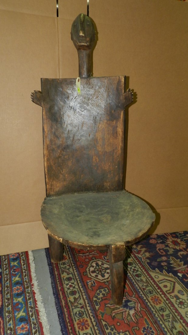 1221) East African high-backed chair 43 x 20 x 18 SSR =: 1221) East African high-backed chair 43 x 20 x 18 SSR = special shipping req