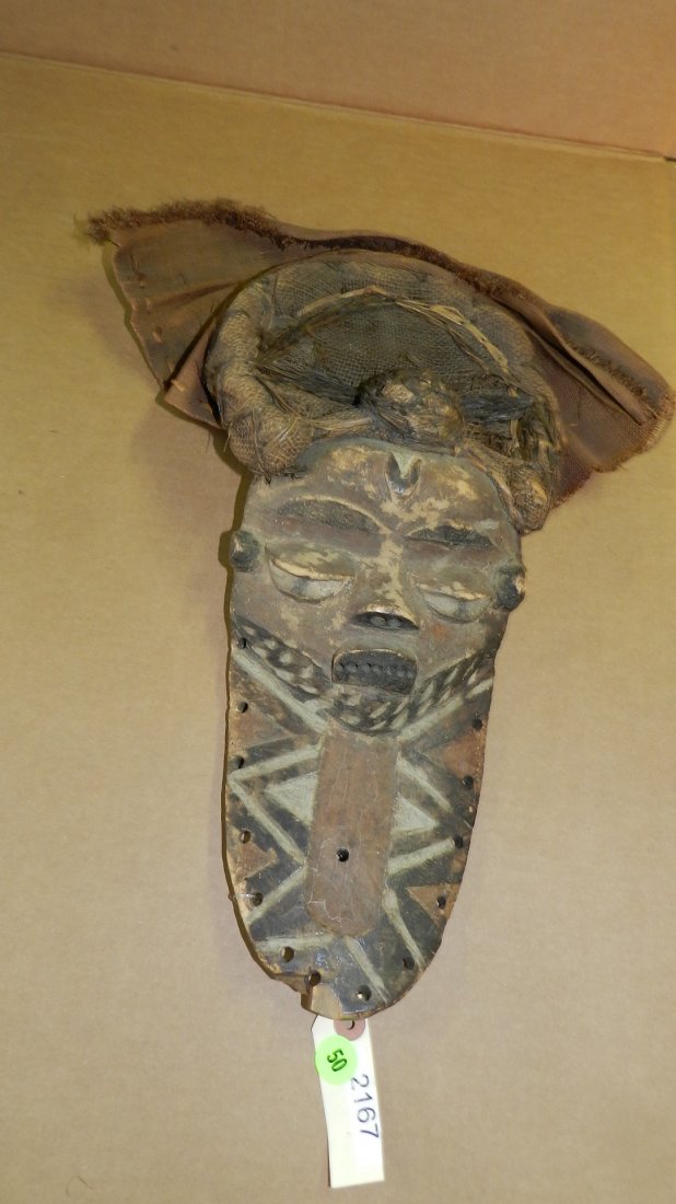 2167) African carved Pende mask. From DR Congo. 17 x 9: 2167) African carved Pende mask. From DR Congo. 17 x 9