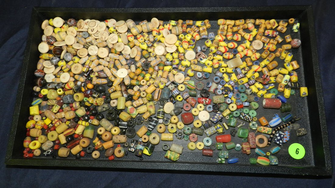 B) nice tray of African trade beads (loose) no tray: B) nice tray of African trade beads (loose) no tray
