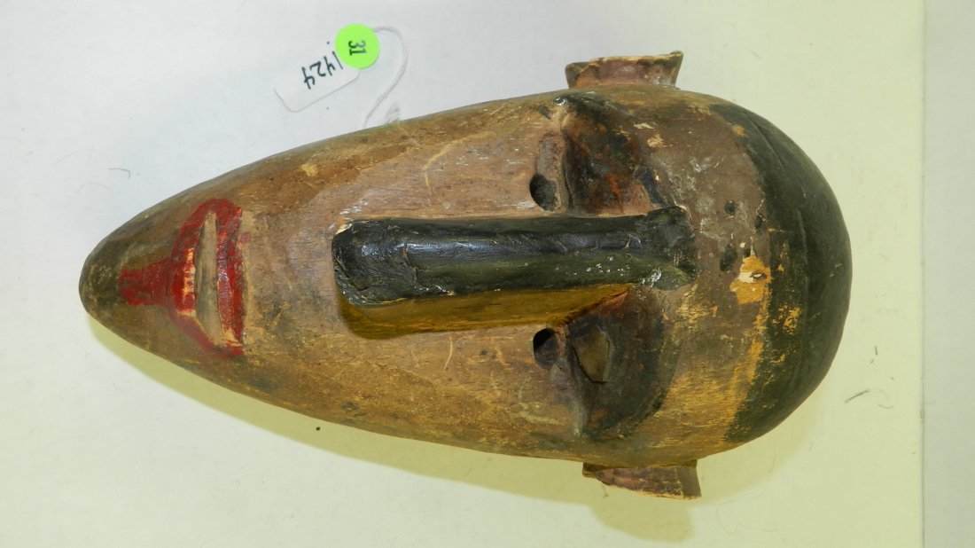 1424) West African carved mask with blackened scalp & r: 1424) West African carved mask with blackened scalp & red on lips. 11 x 6 1/2 x 6
