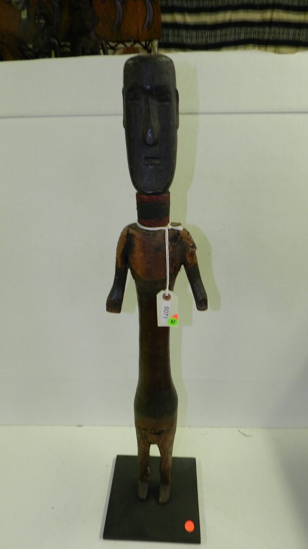 6071) East African carved figure, from Tanzania. 35": 6071) East African carved figure, from Tanzania. 35"