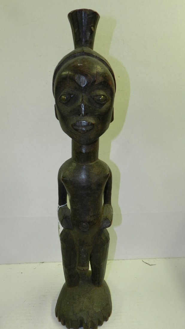 1649) African carved male Lulua figure, on stand. From: 1649) African carved male Lulua figure, on stand. From DR Congo. 25"