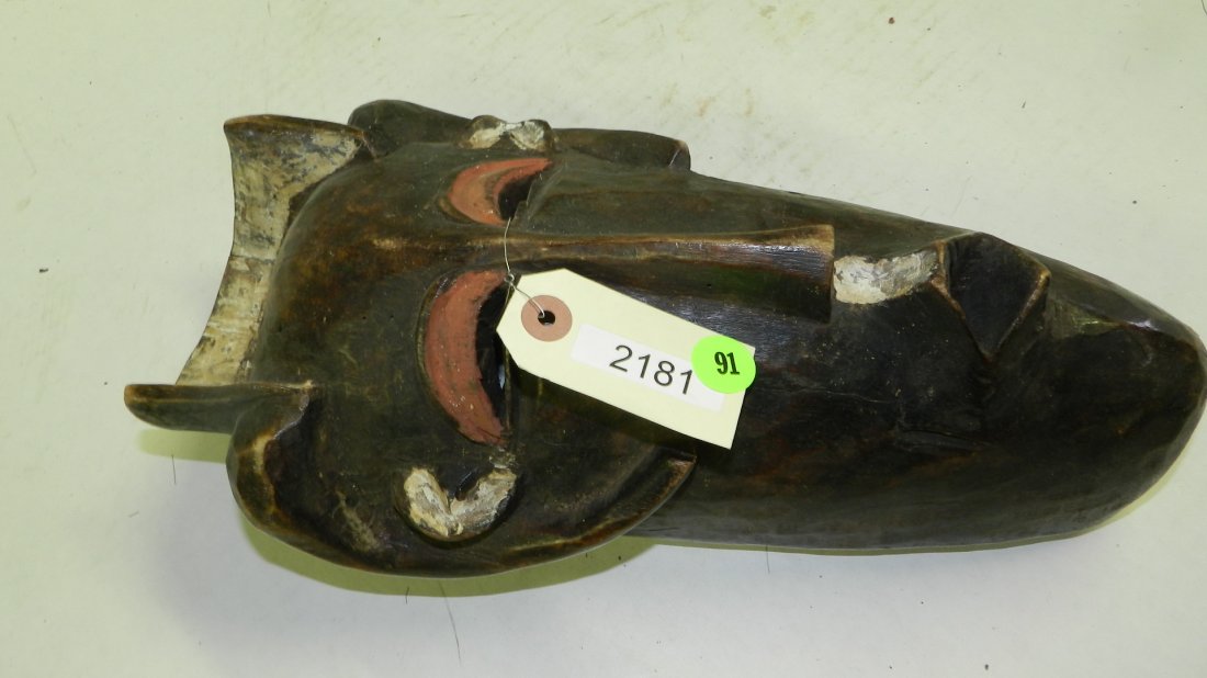 2181) African carved face mask. 14 x 8 x 4: 2181) African carved face mask. 14 x 8 x 4