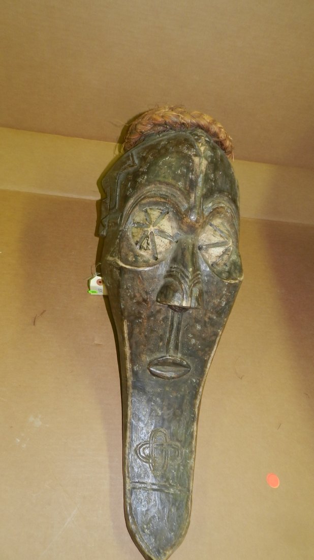 3439) Large Central African carved mask with conical pr: 3439) Large Central African carved mask with conical protruding eyes. 27 x 13 x 8