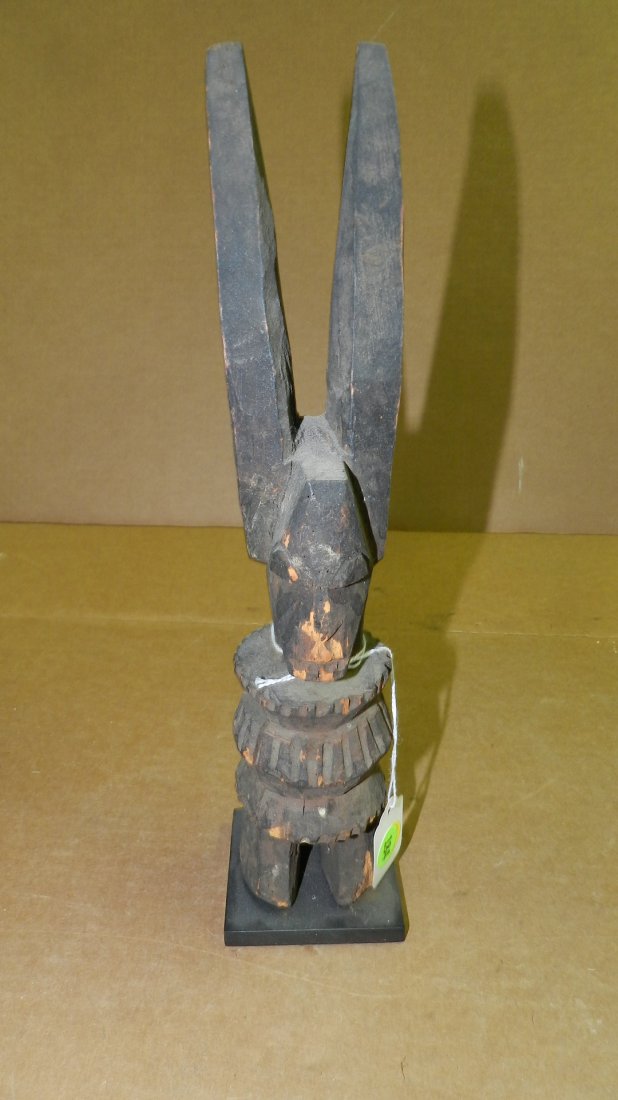 9077) Igbo Ikenga figure (stylized) Nigeria, 13" with s: 9077) Igbo Ikenga figure (stylized) Nigeria, 13" with stand