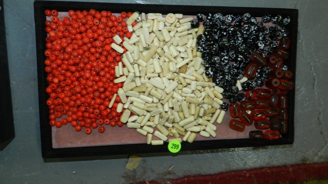 B) tray of African trade beads, various sizes, styles,: B) tray of African trade beads, various sizes, styles, materials, NO tray