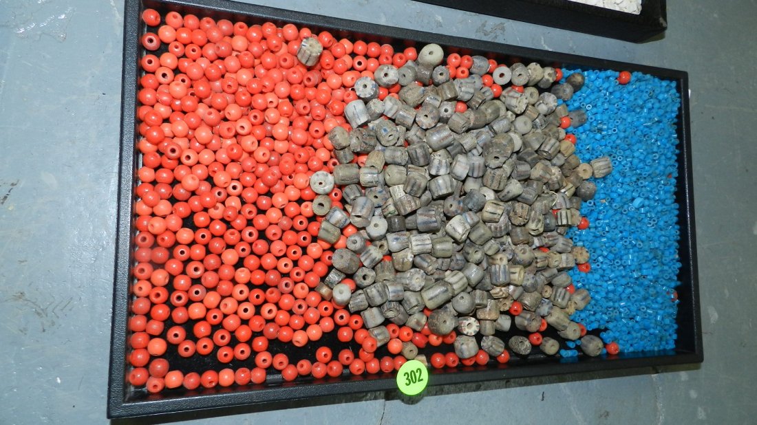 B) tray of African trade beads, various sizes, styles,: B) tray of African trade beads, various sizes, styles, materials, NO tray