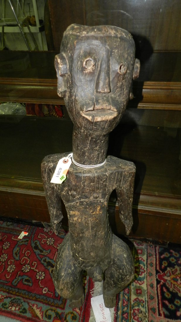 6381) East African male standing figure Nyamwezi Tanzan: 6381) East African male standing figure Nyamwezi Tanzania 36" SSR