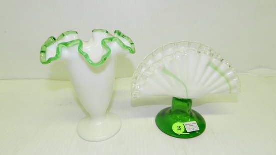 2 piece green and white vases: 2 piece green and white vases