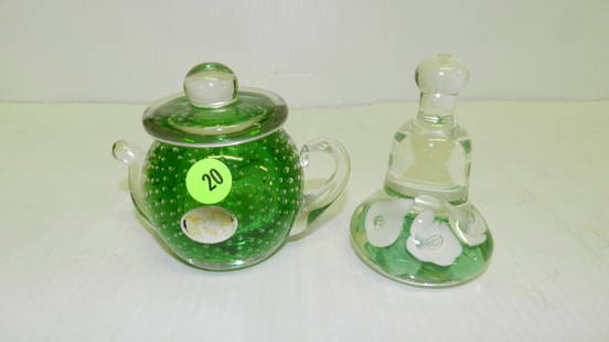 2 piece art glass paperweights, COND VG: 2 piece art glass paperweights, COND VG