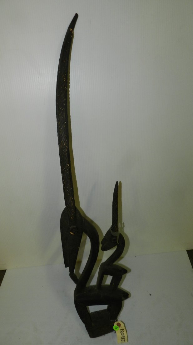 10031) African carved Chiwara (horn tip broken) Mali: 10031) African carved Chiwara (horn tip broken) Mali