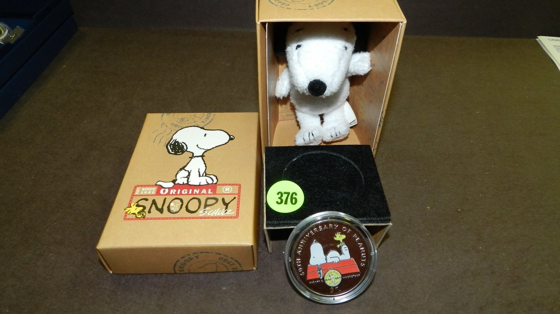 Snoopy - 60th Anniversary of Peanuts Coin British: Snoopy - 60th Anniversary of Peanuts Coin British Virgin Islands 2010 coloured, in box with Snoopy plush doll