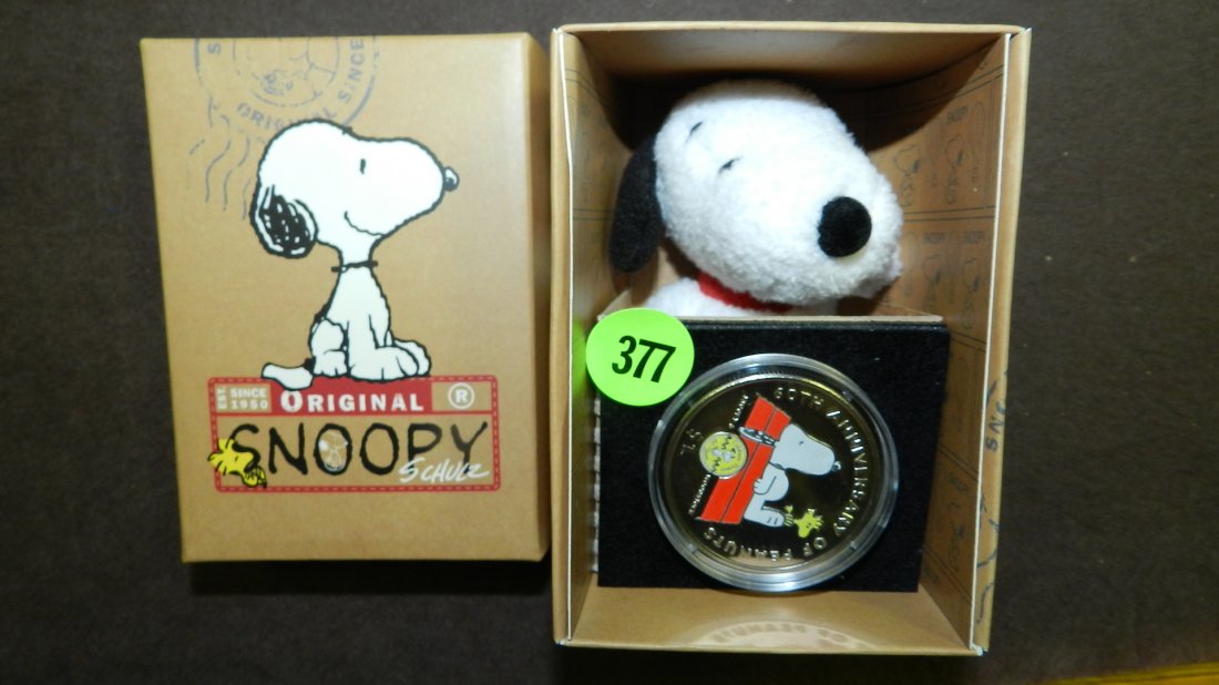 Snoopy - 60th Anniversary of Peanuts Coin British: Snoopy - 60th Anniversary of Peanuts Coin British Virgin Islands 2010 coloured, in box with Snoopy plush doll