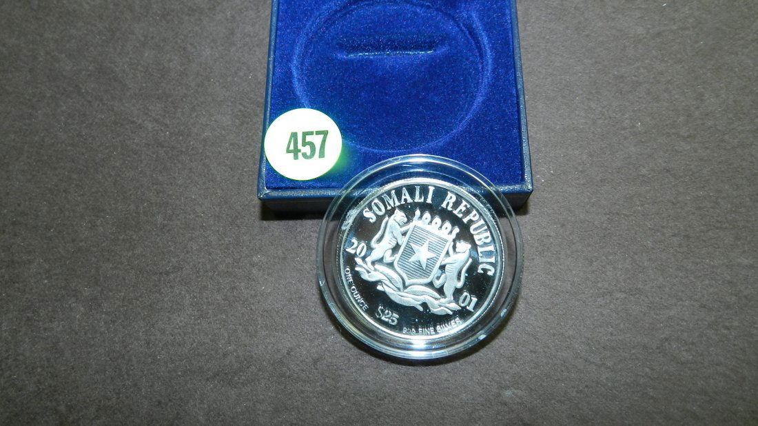 2001 Somali Republic $25 Pope John Paul II, 1 Toz .999: 2001 Somali Republic $25 Pope John Paul II, 1 Toz .999 Fine Silver Coin Round