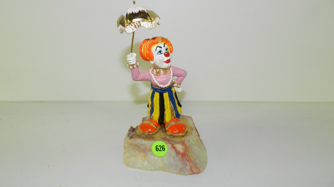 Original signed Ron Lee Clown Figurine / sculpture on: Original signed Ron Lee Clown Figurine / sculpture on marble base lady with umbrella
