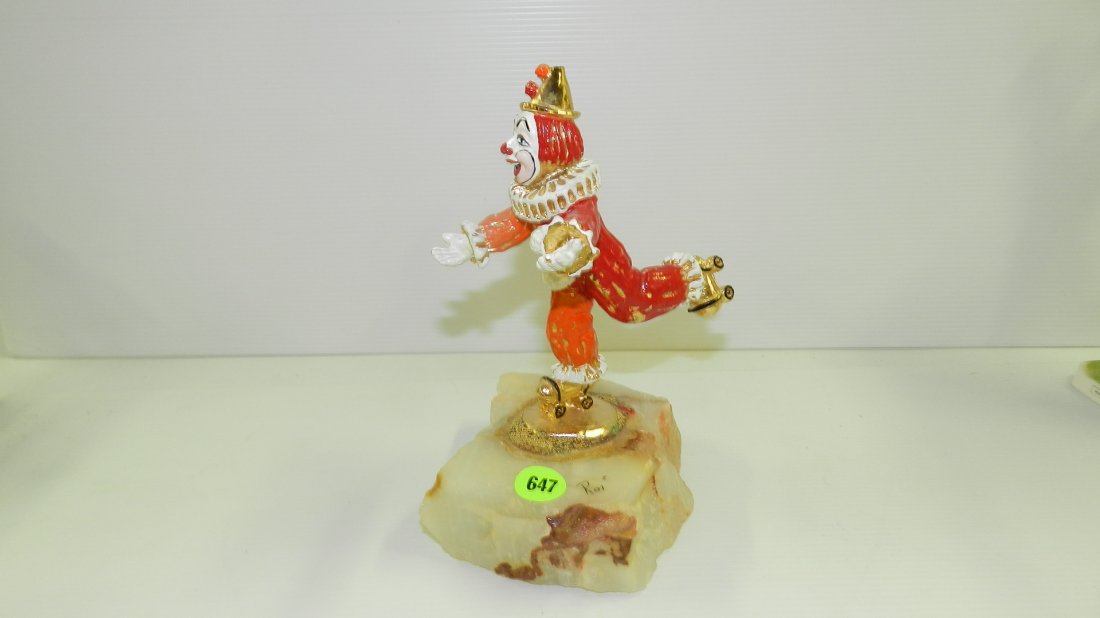 Original signed Ron Lee Clown Figurine / sculpture on: Original signed Ron Lee Clown Figurine / sculpture on marble base roller skates