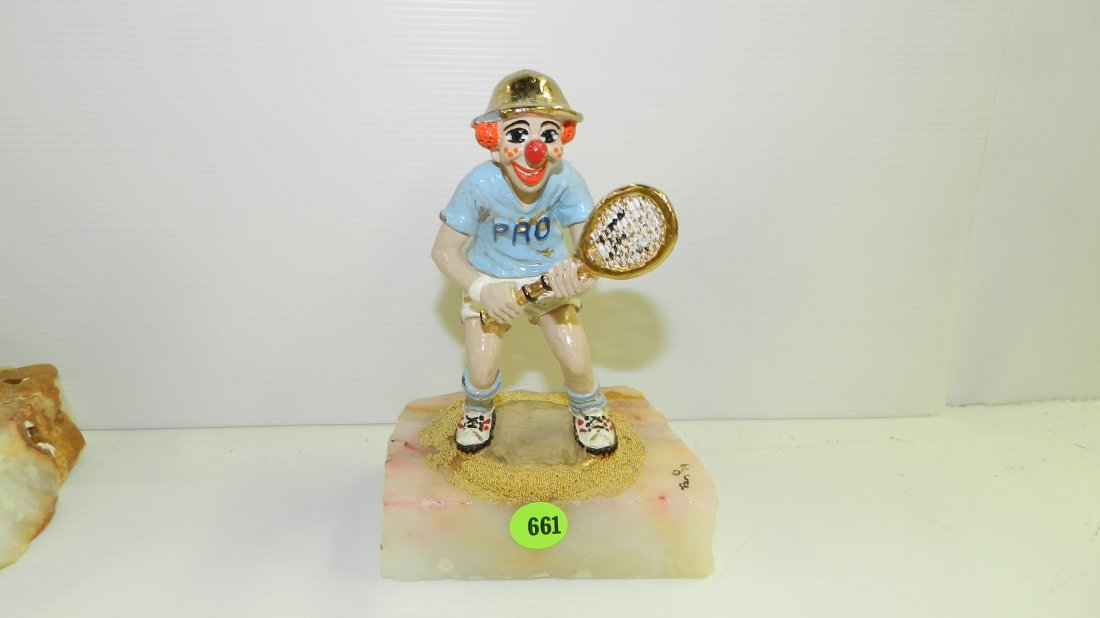 Original signed Ron Lee Clown Figurine / sculpture on: Original signed Ron Lee Clown Figurine / sculpture on marble base tennis pro (hat as seen)