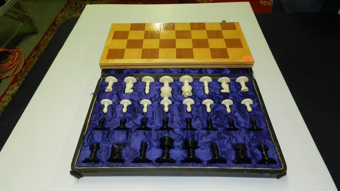 Antique Ivory (pre ban 100+ years old) chess set in: Antique Ivory (pre ban 100+ years old) chess set in case with newer board?