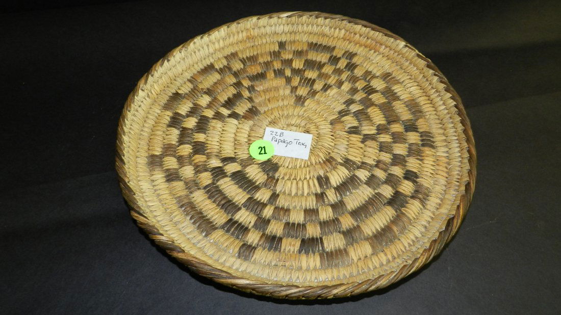 Original hand woven Native American basket / tray by: Original hand woven Native American basket / tray by Papago tribe, COND VG