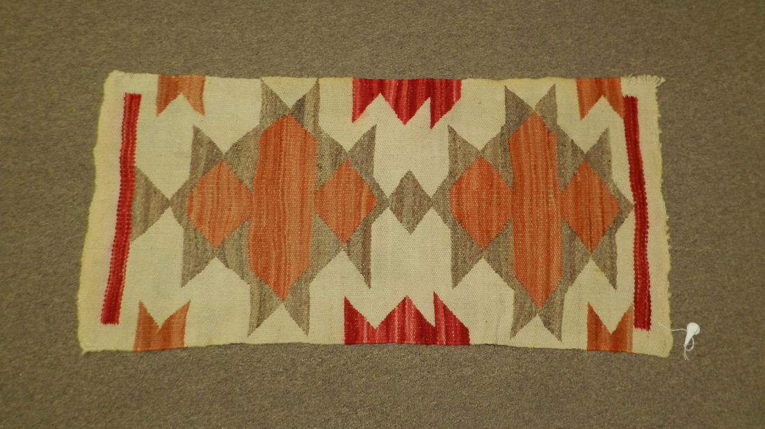 Original hand woven Native American Navajo Gallup: Original hand woven Native American Navajo Gallup throw, circa 1920