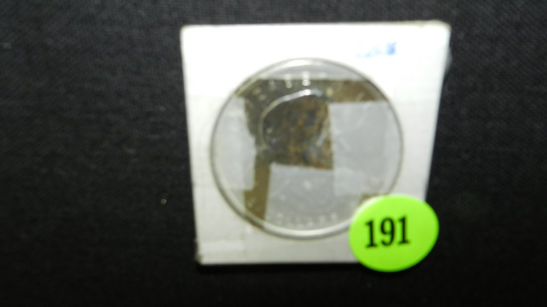 Nice $5.00 Canadian silver coin (1 of 2)