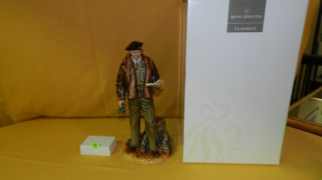Royal Doulton figurine, Field Marshal Montgomery HN (1 of 8)