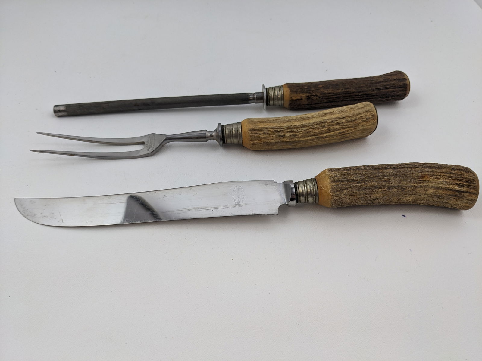 Vintage Brown & Bigelow 3 piece Stag Horn Carving Set (1 of 4)