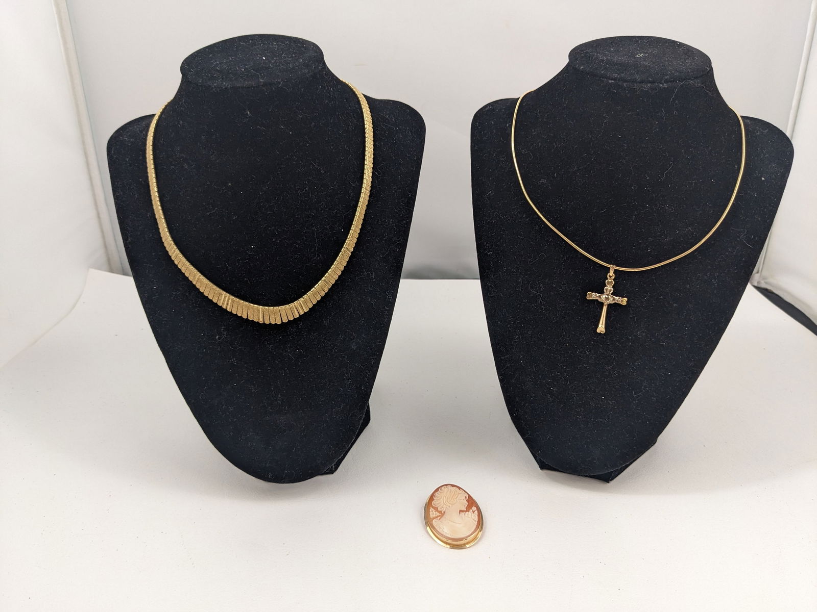 14KT Gold Jewlery (1 of 10)