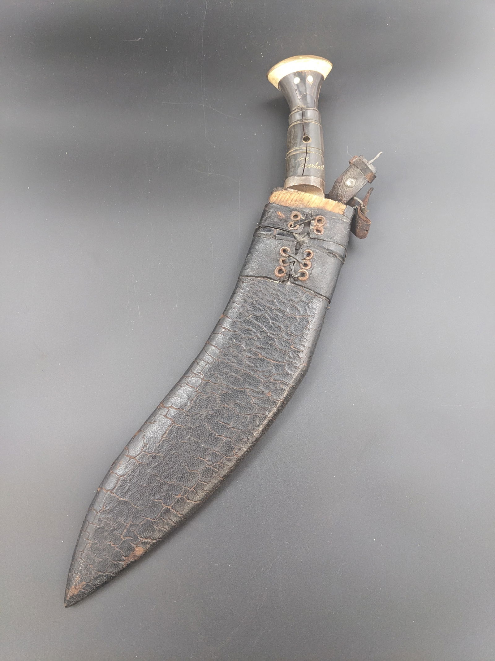 Gurkha Kukri Curved Machete Like blade and sheath (1 of 5)