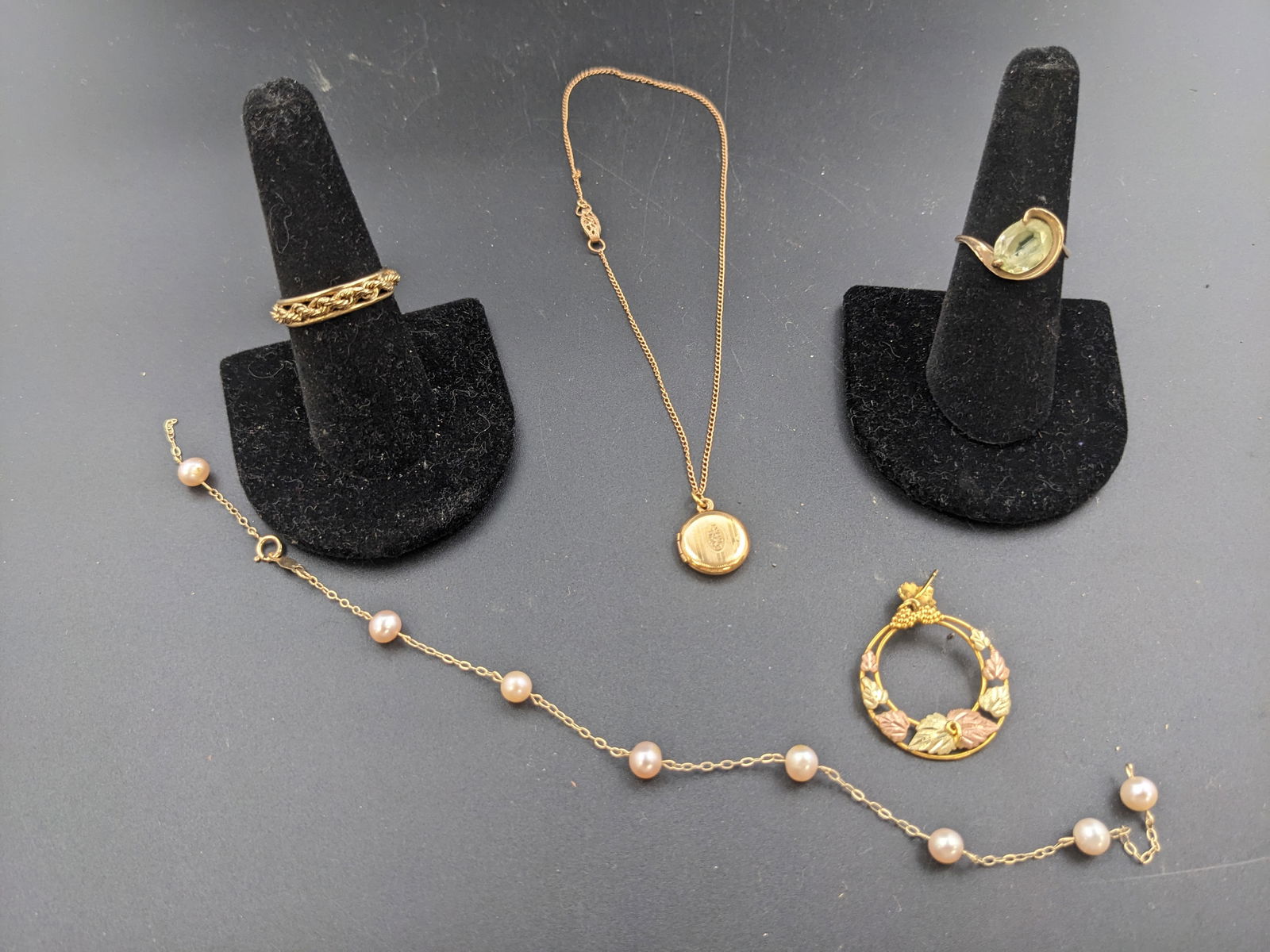 10 k Jewelry lot (1 of 12)