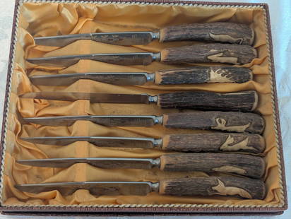 Solingen Klaus Tragbar 8 piece knife set with hartshorn handles.: Soligen Klaus Tragbar 8 piece knife set with hartshorn handles with box.