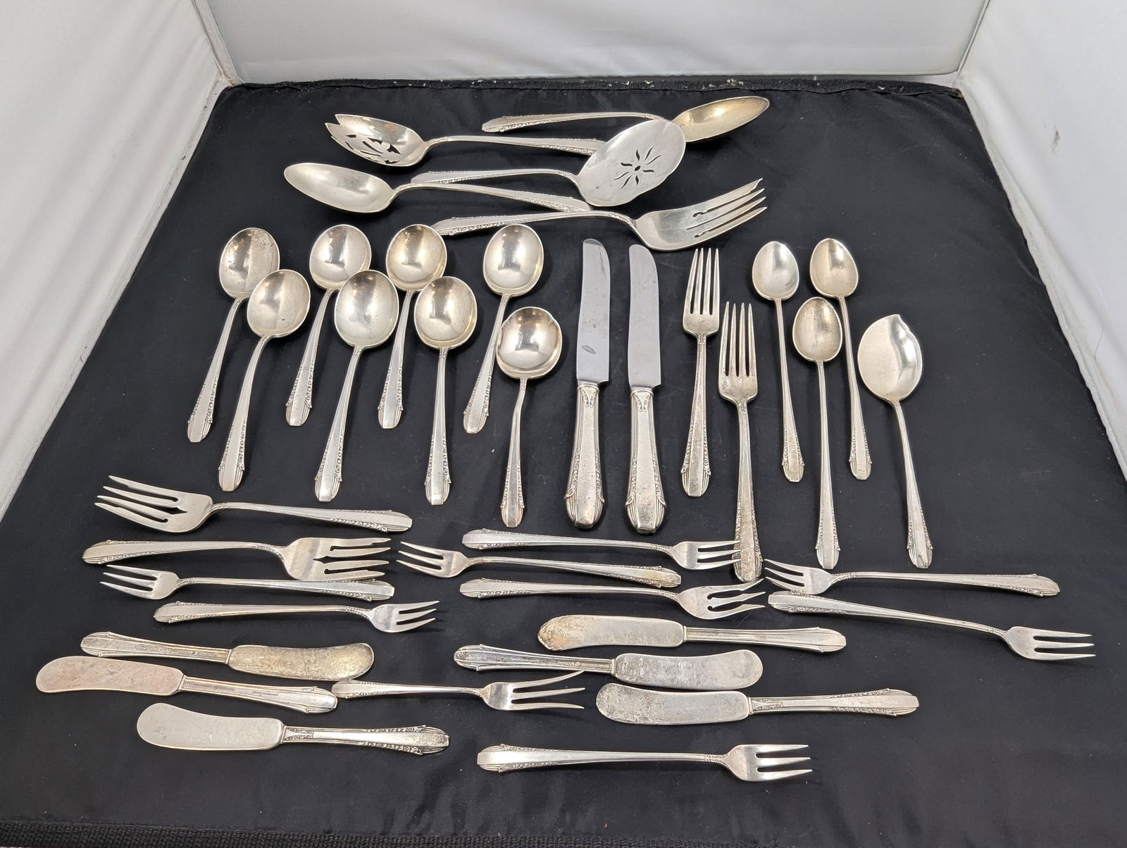 Enchantress by International.  38 piece Sterling Dinnerware.  1218 grams (1 of 7)