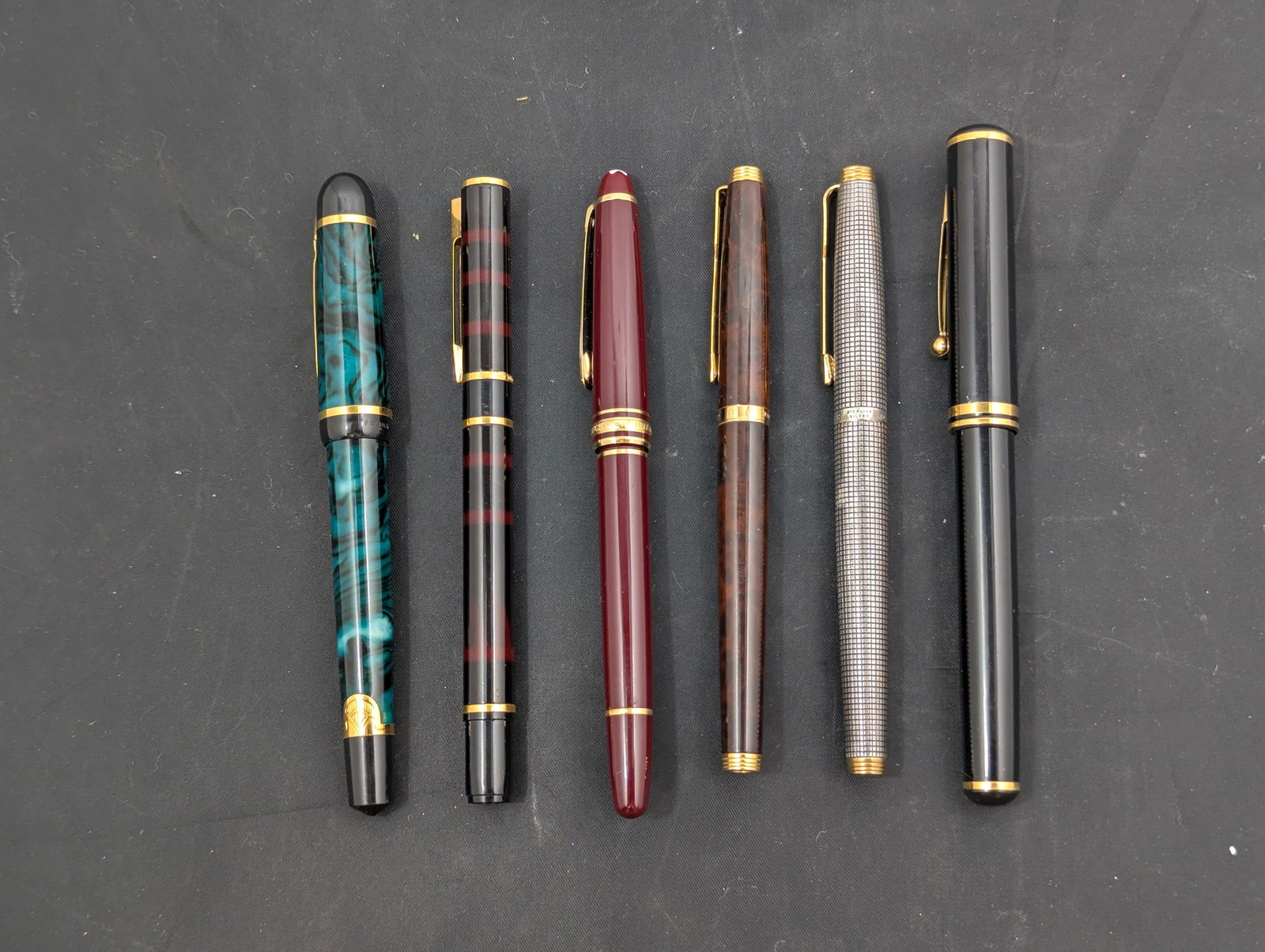 Vintage Pens.  2 Parkers with 14K nibs, 1 Schaefer with 18K nib, 1 MontBlanc with 14K nib, and 2 (1 of 14)