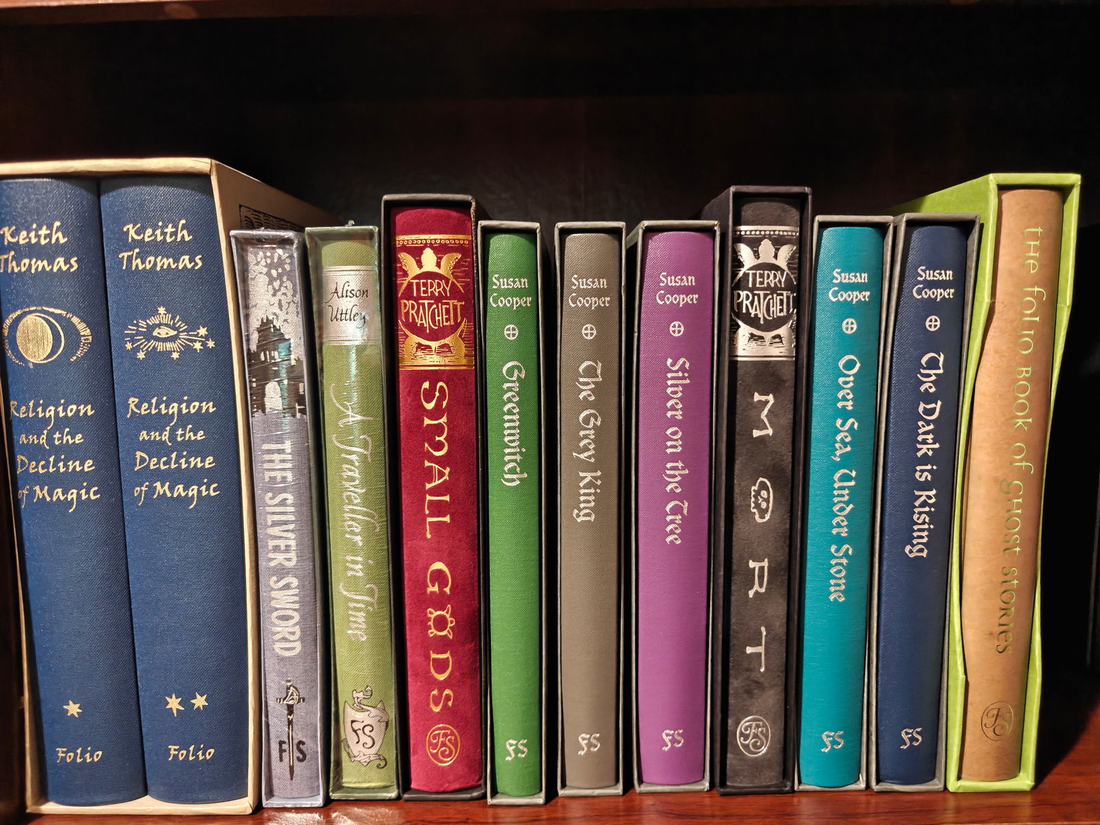 Folio Society Books Shelf 7 12 Fantasy Books (1 of 10)