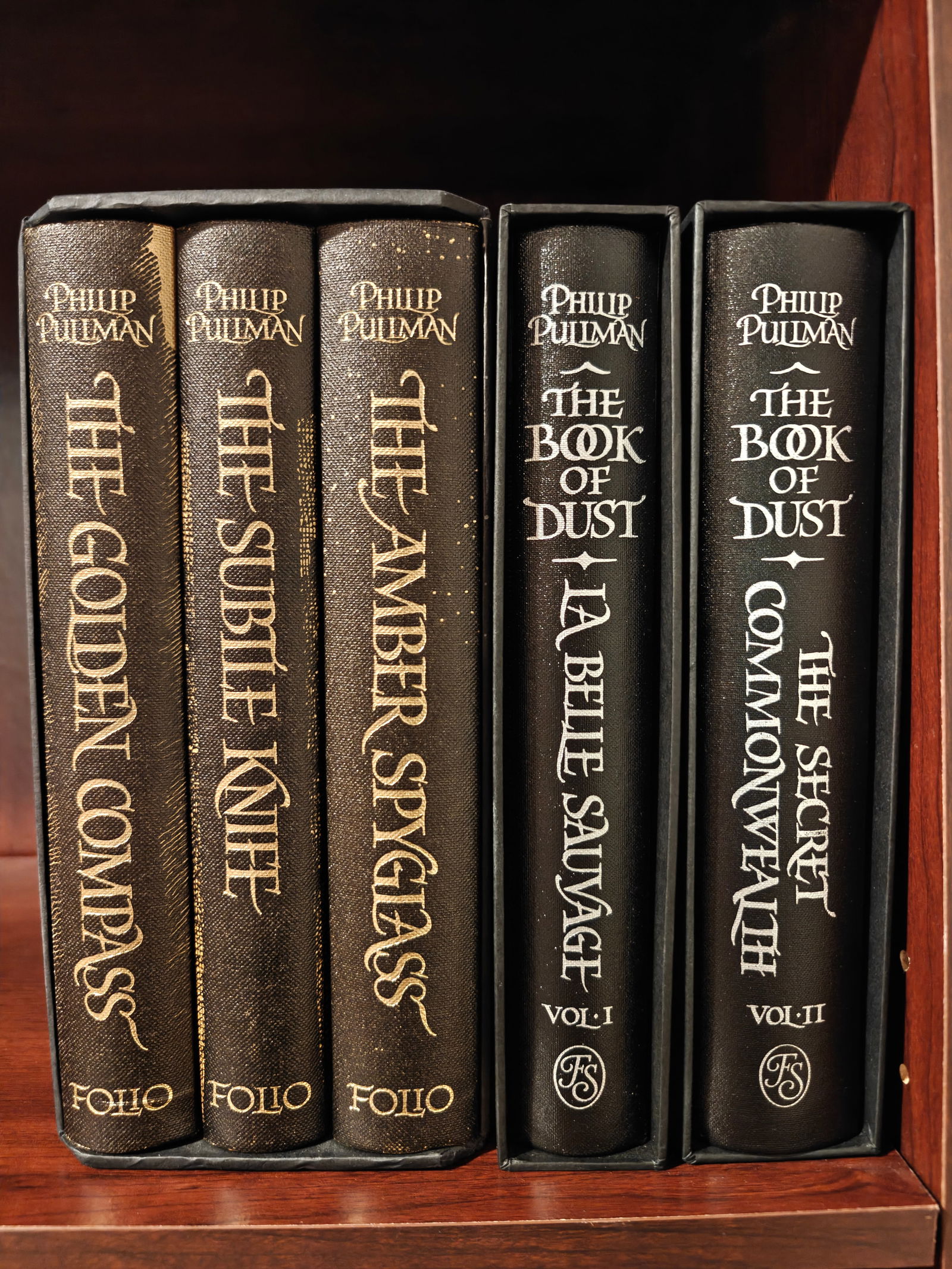 Folio Society Philip Pullman Set of 5 Shelf 8 (1 of 7)