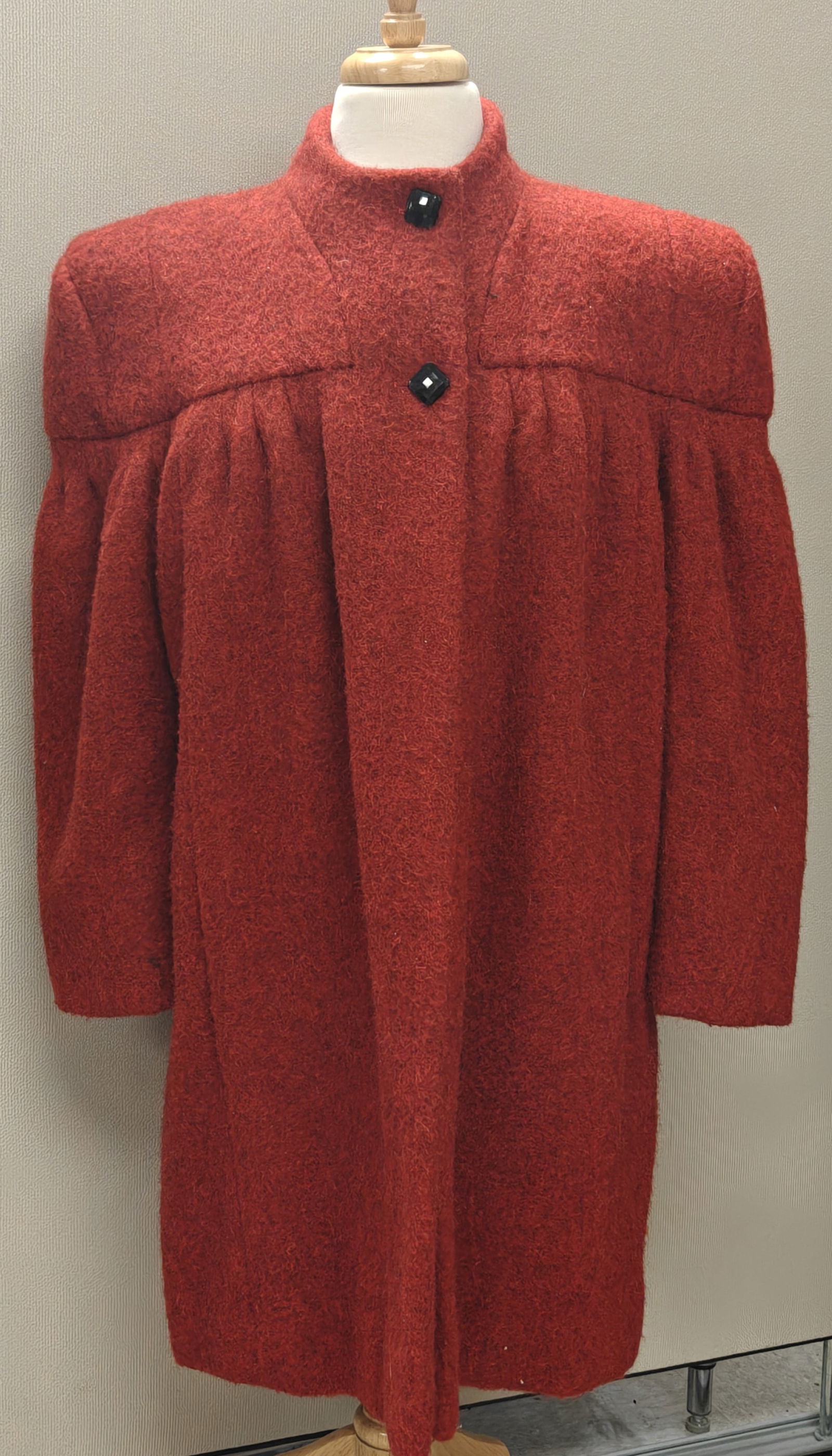 Carolina Herrera Atelier Prototype Red Wool Coat (1 of 6)