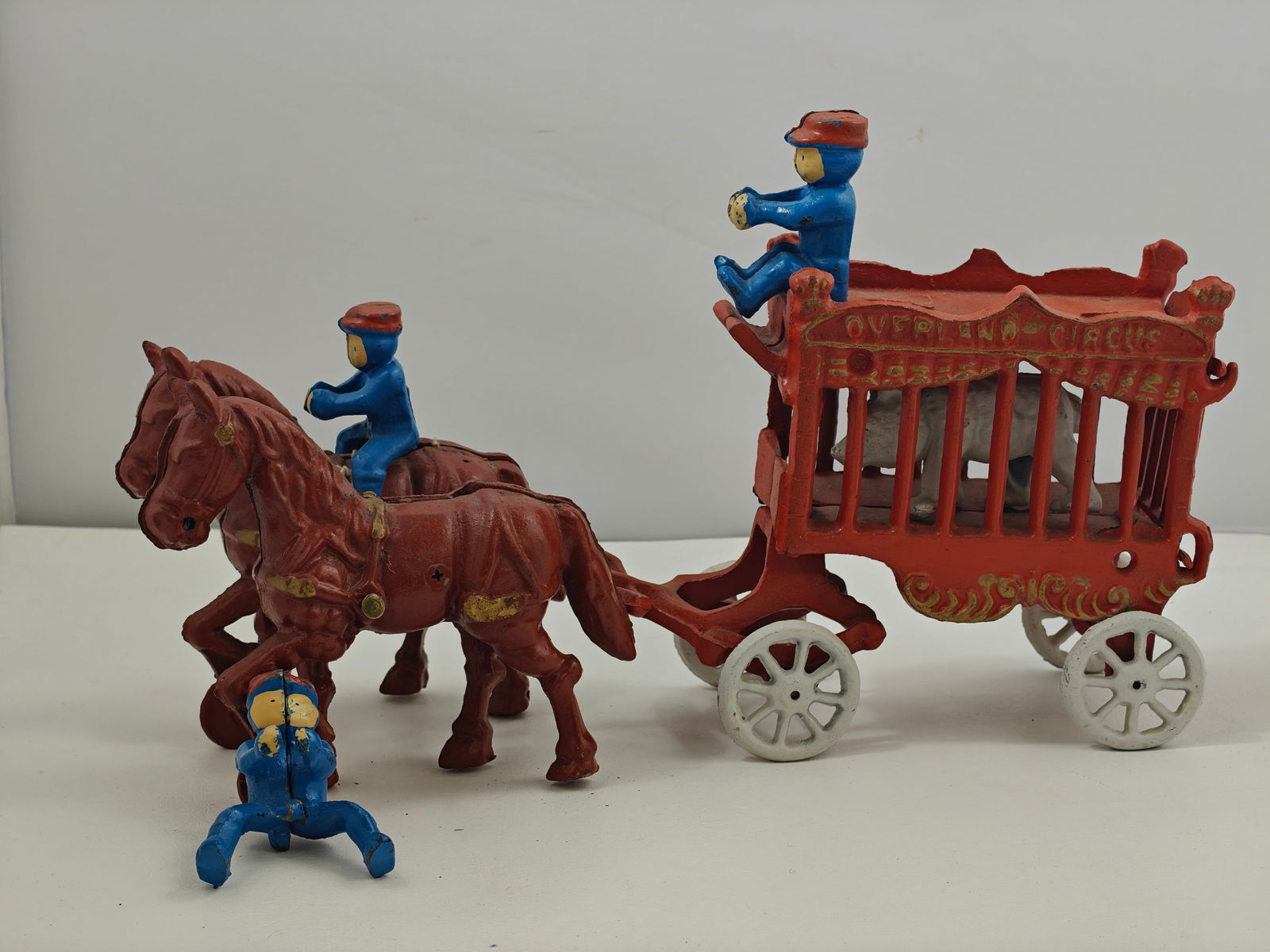 Overland Circus Cast Iron Wagon (1 of 9)