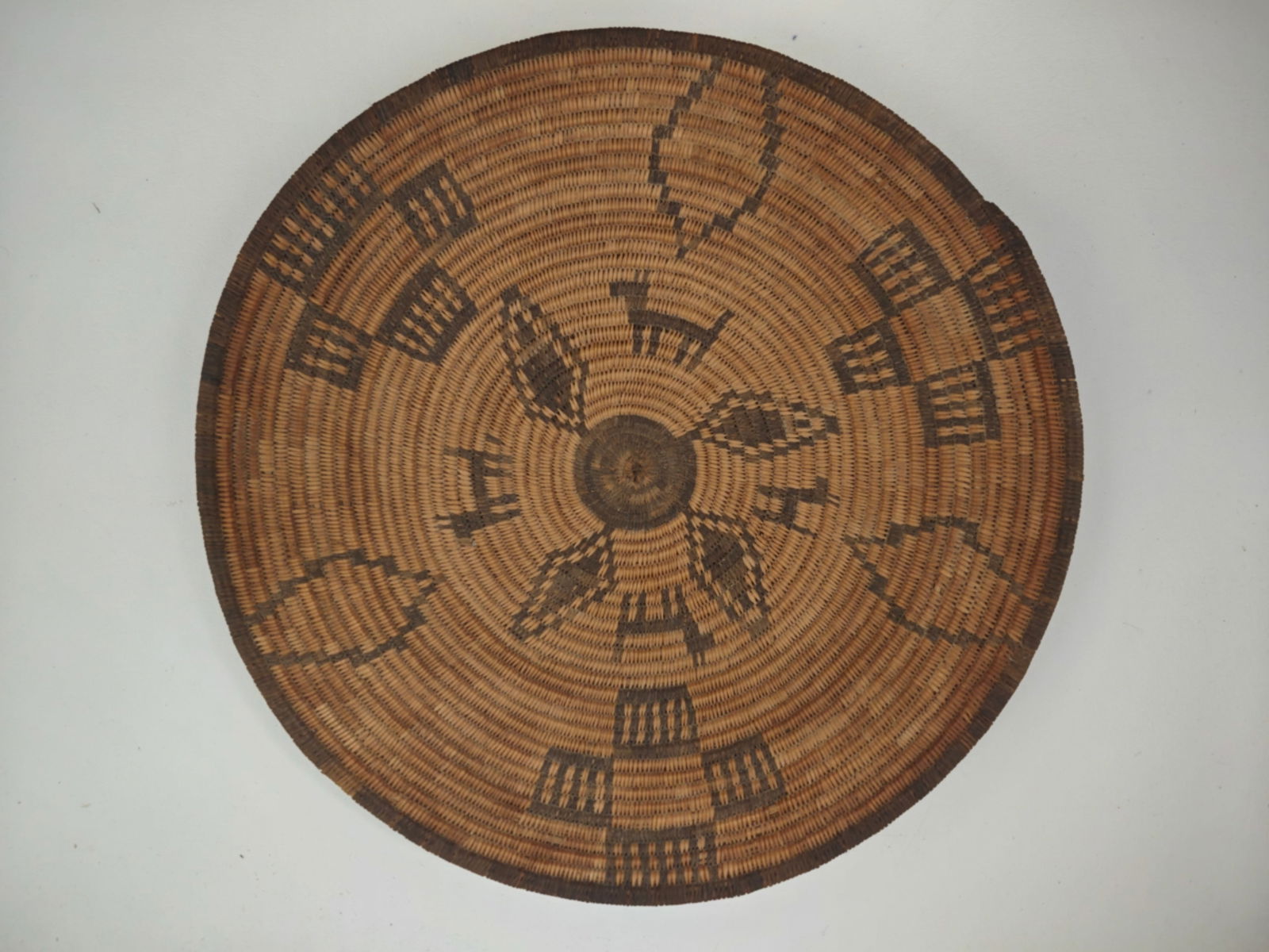 Antique Native American Coiled Basket Tray, Possibly Apache (1 of 3)