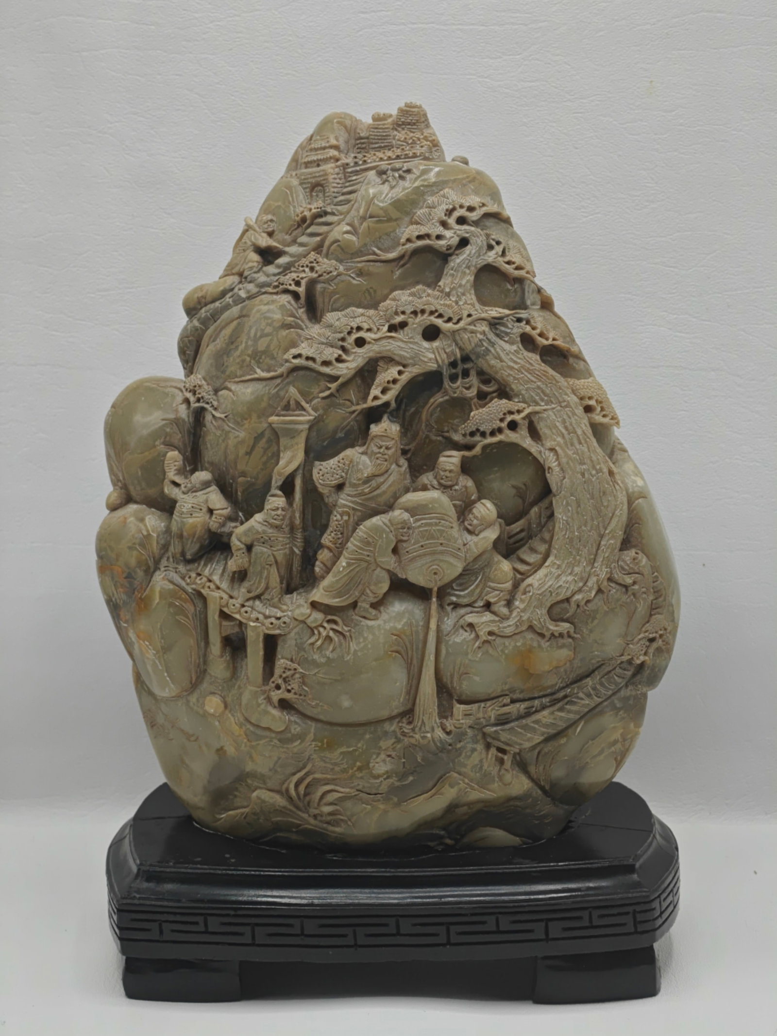 Chinese Shoushan Stone Carved Landscape Scene with Figures on Wooden Base 10" (1 of 5)