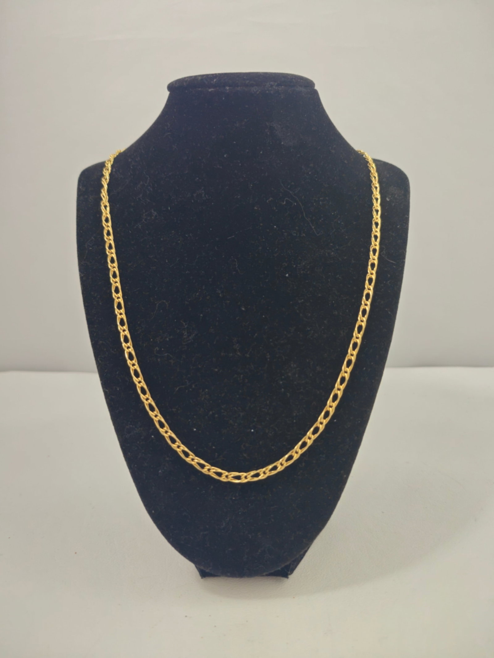 14K Italian Oval Link Gold Necklace (1 of 6)